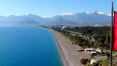 Antalya'da Kış Ortasında Yaz Güneşi!