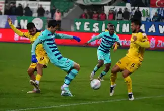 Çaykur Rizespor, Ankaragücü'nü 2-1 Yendi!