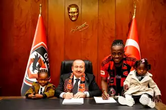 Gaziantep FK, Boateng'i Transfer Etti!