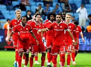 Sivasspor Süper Lig'de 900 Puanı Geçti!