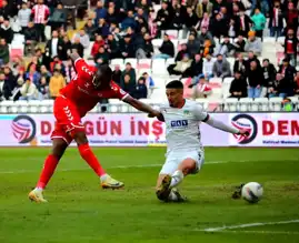 Sivasspor-Alanyaspor: 1-1 Beraberlik