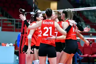 THY Kadın Voleybol Takımı Çeyrek Finalde!