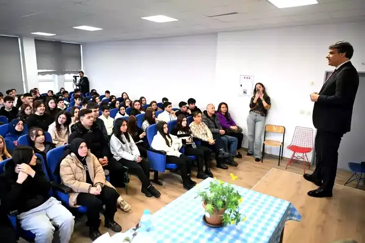 Kartepe Belediye Başkanı Gençlerle Buluştu