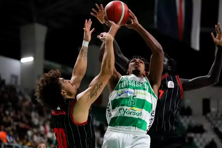 Manisa Basket, Bursaspor'u Deplasmanda Yendi!