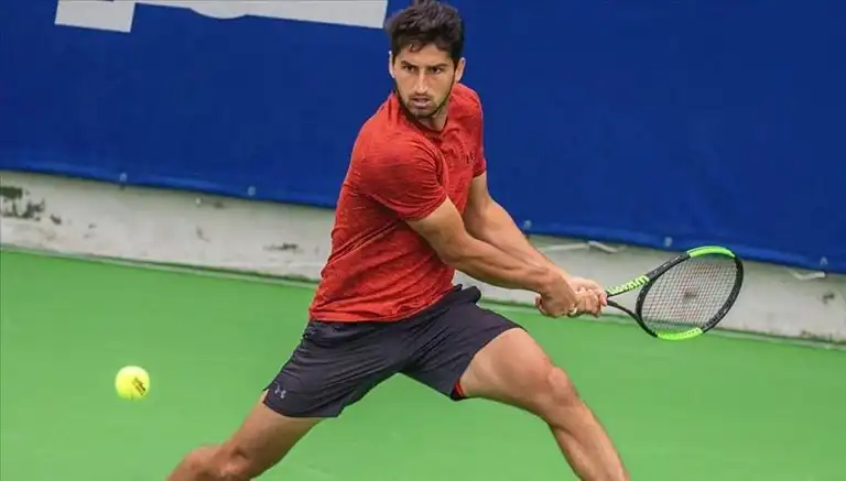 Milli Sporcu Tedavi İçin Ülkeye Dönüyor