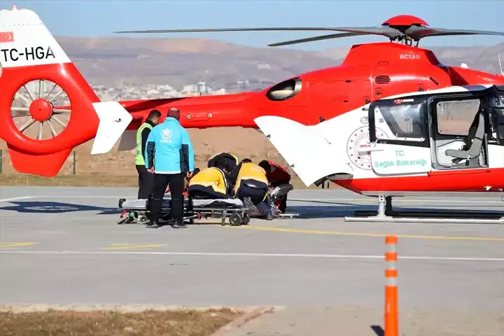 Yıldız Dağı'nda Patlama: 4 Kayakçı Yaralandı